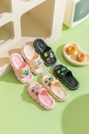 Pantofole da bagno piatte antiscivolo morbide e comode di alta qualità per bambini